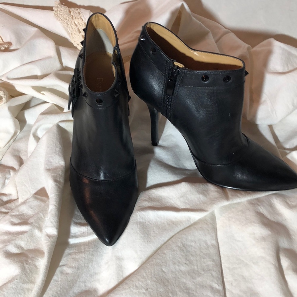 Enzo Angiolini Booties